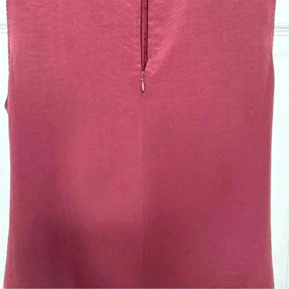 Suzy Shier Blouse Sleeveless Cross  Front Burgundy Size Large - Picture 15 of 16